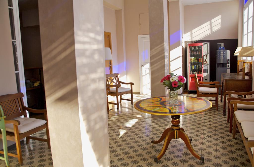Hostal Agua Alegre Barcelona Exteriör bild